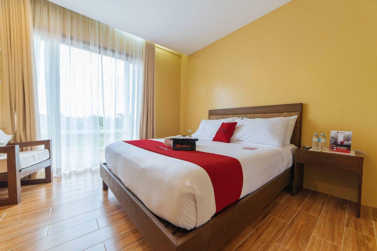 Reddoorz Premium Near Health Centrum Banica Roxas Exterior foto
