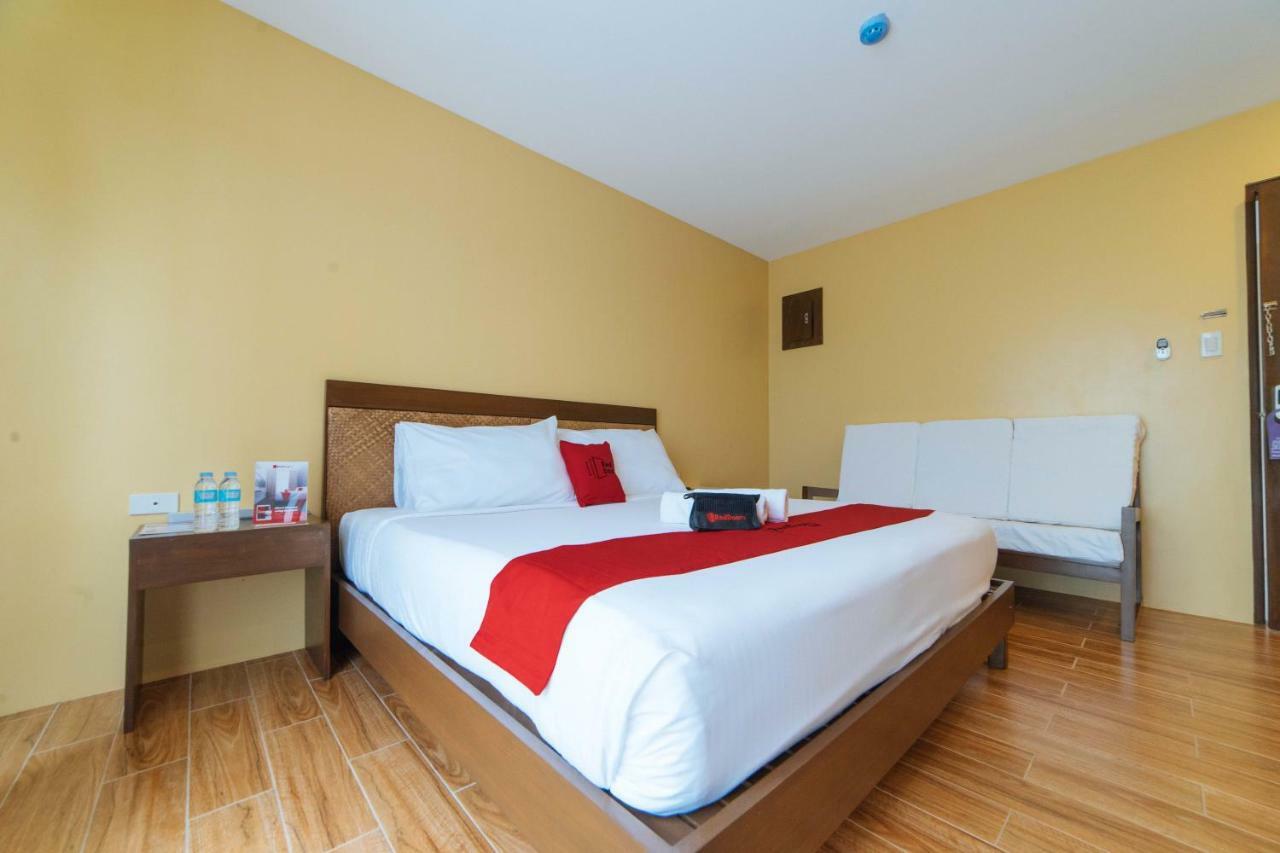 Reddoorz Premium Near Health Centrum Banica Roxas Exterior foto